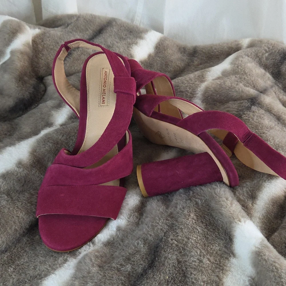 ANTONIO MELANI Magenta Suede Block Heel Sandals